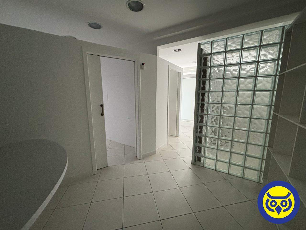 Sala para aluguel no Centro: 