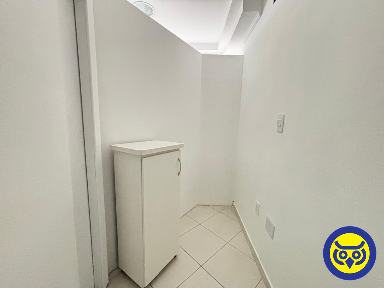 Sala para aluguel no Centro: 