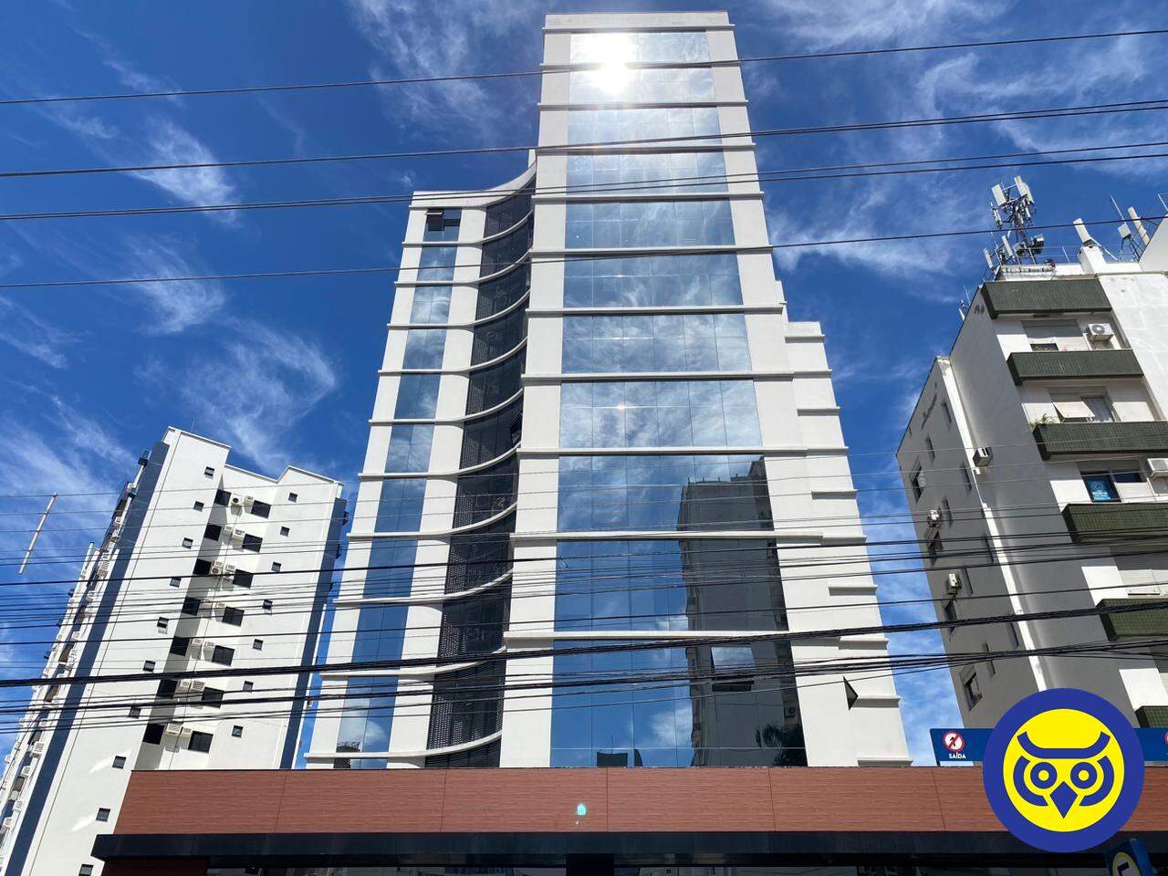 Sala para aluguel no Centro: 