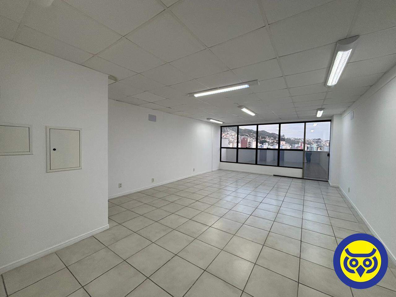 Sala para aluguel no Centro: