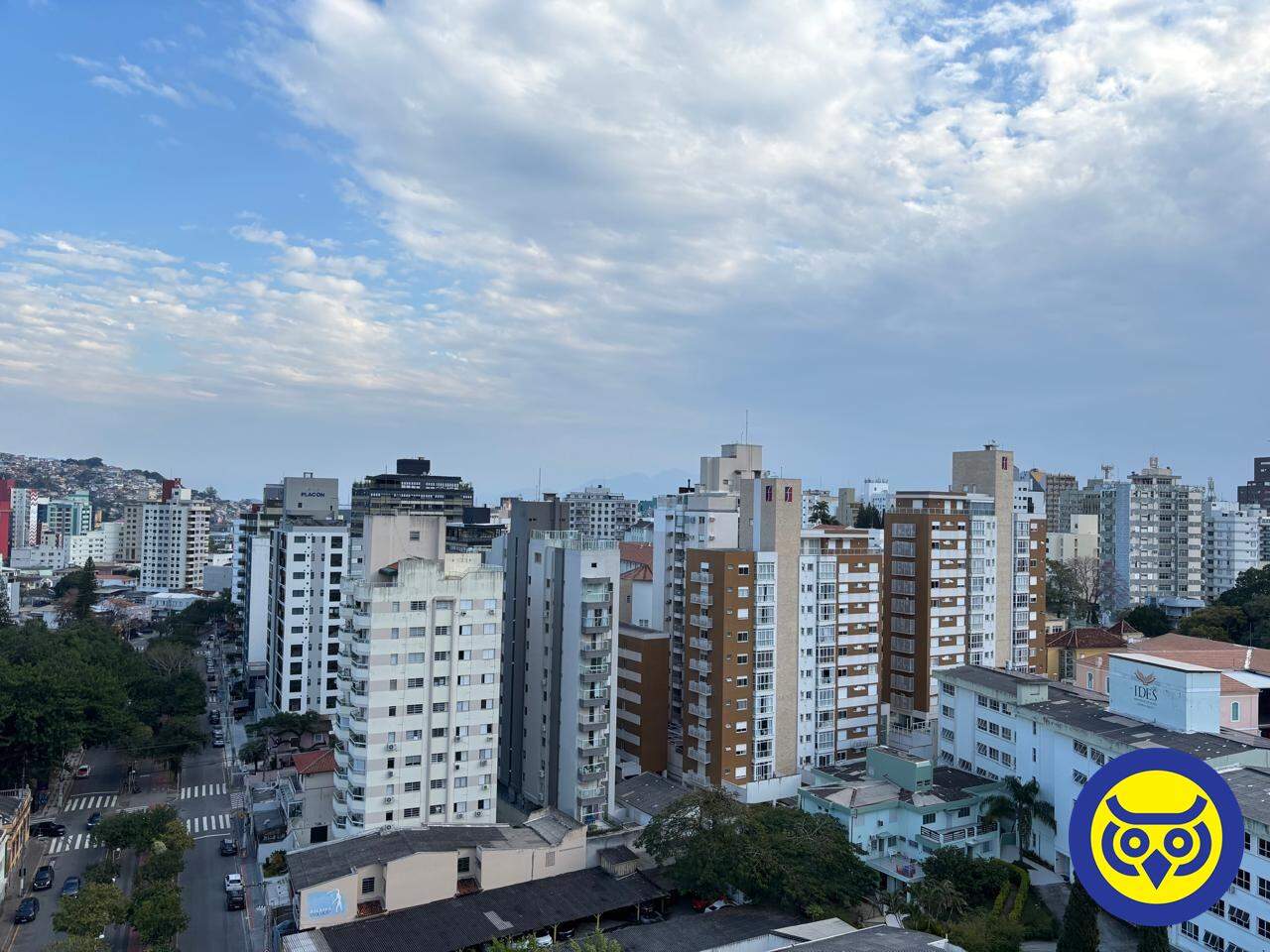 Sala para aluguel no Centro: 
