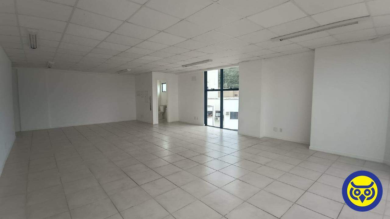 Sala para aluguel no Centro: 