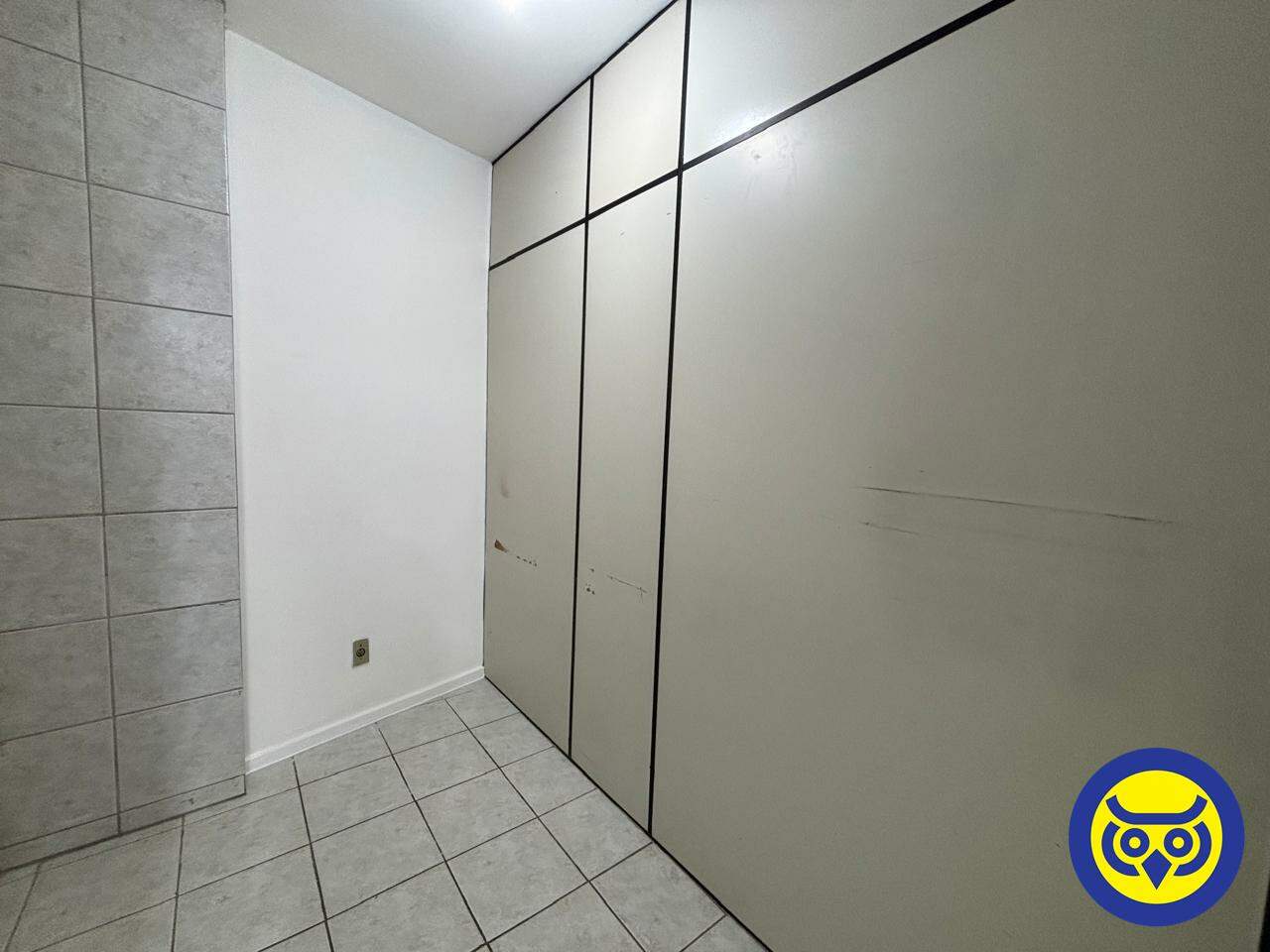 Sala para aluguel no Centro: 