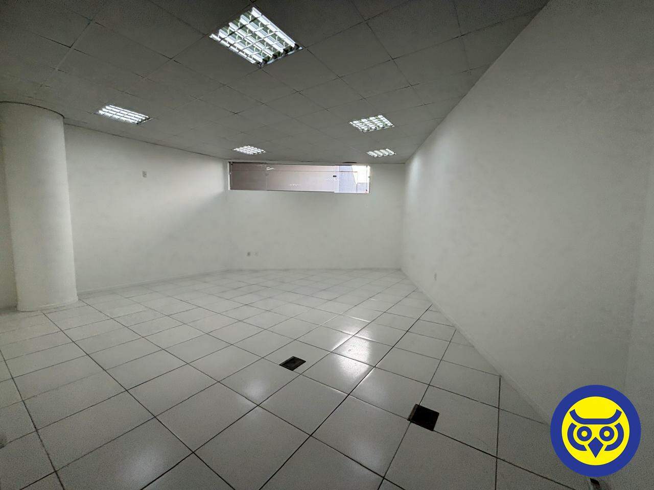 Sala para aluguel no Centro: