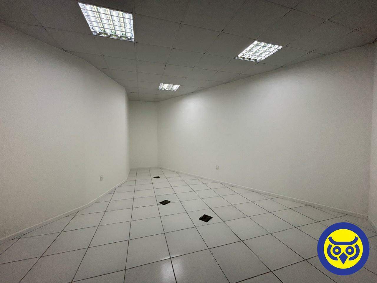 Sala para aluguel no Centro: