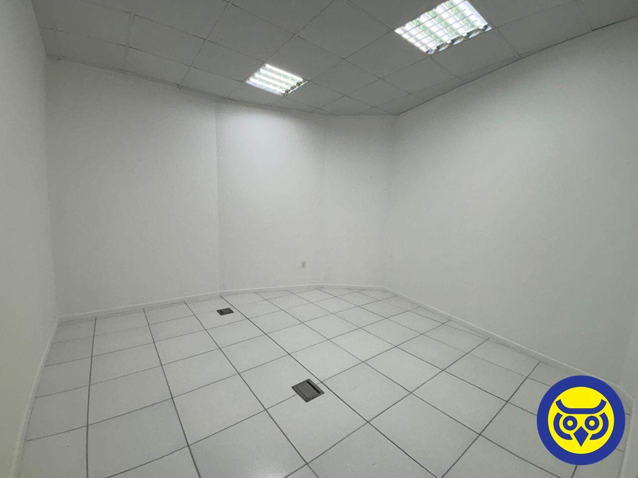 Sala para aluguel no Centro: