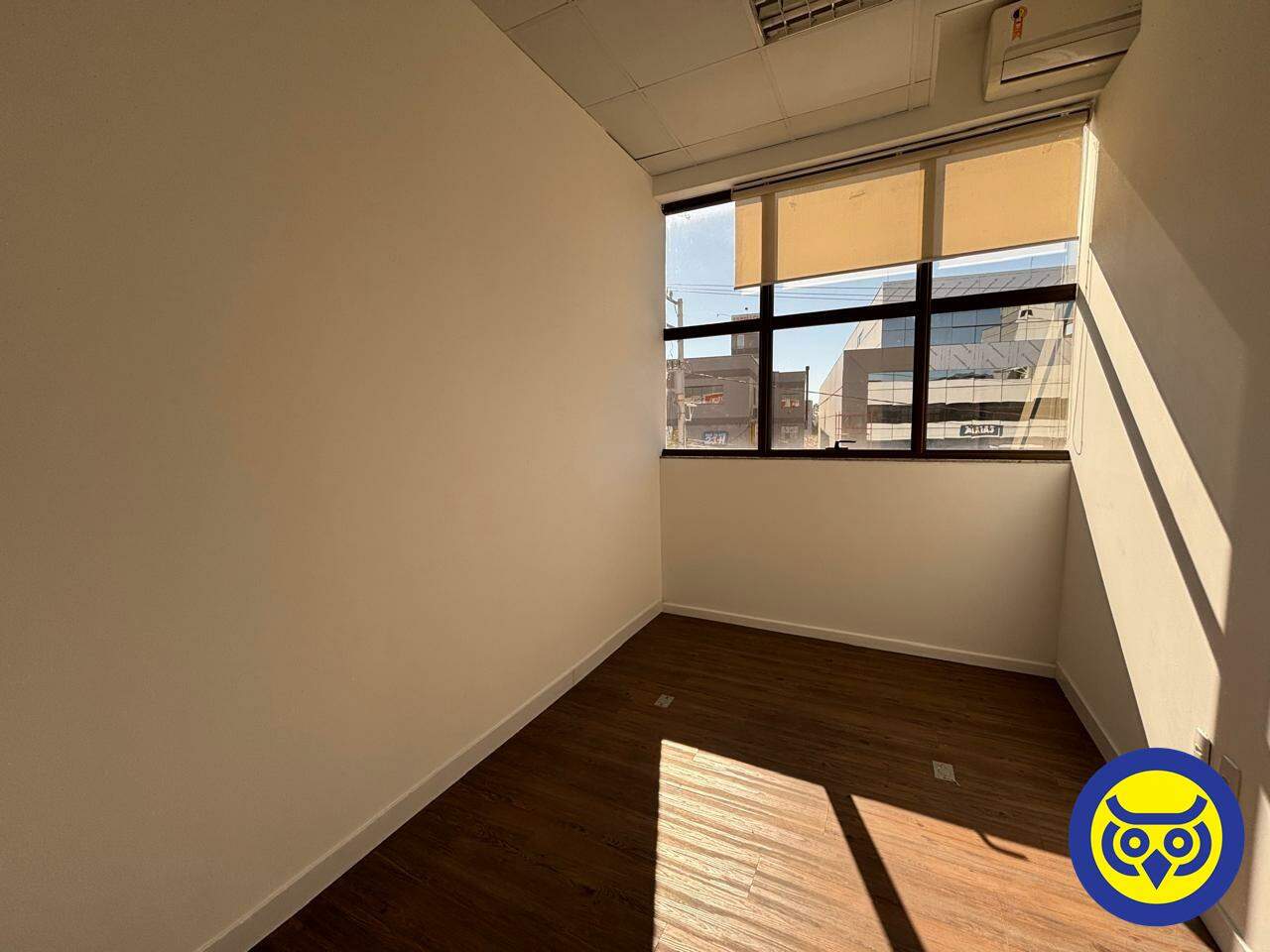 Sala para aluguel no Centro: