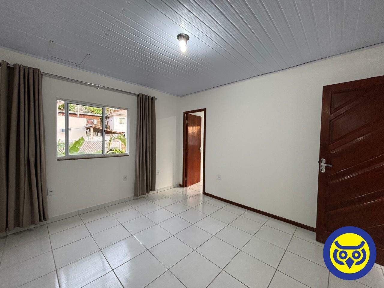 Casa para aluguel no Saco Dos Limões:
