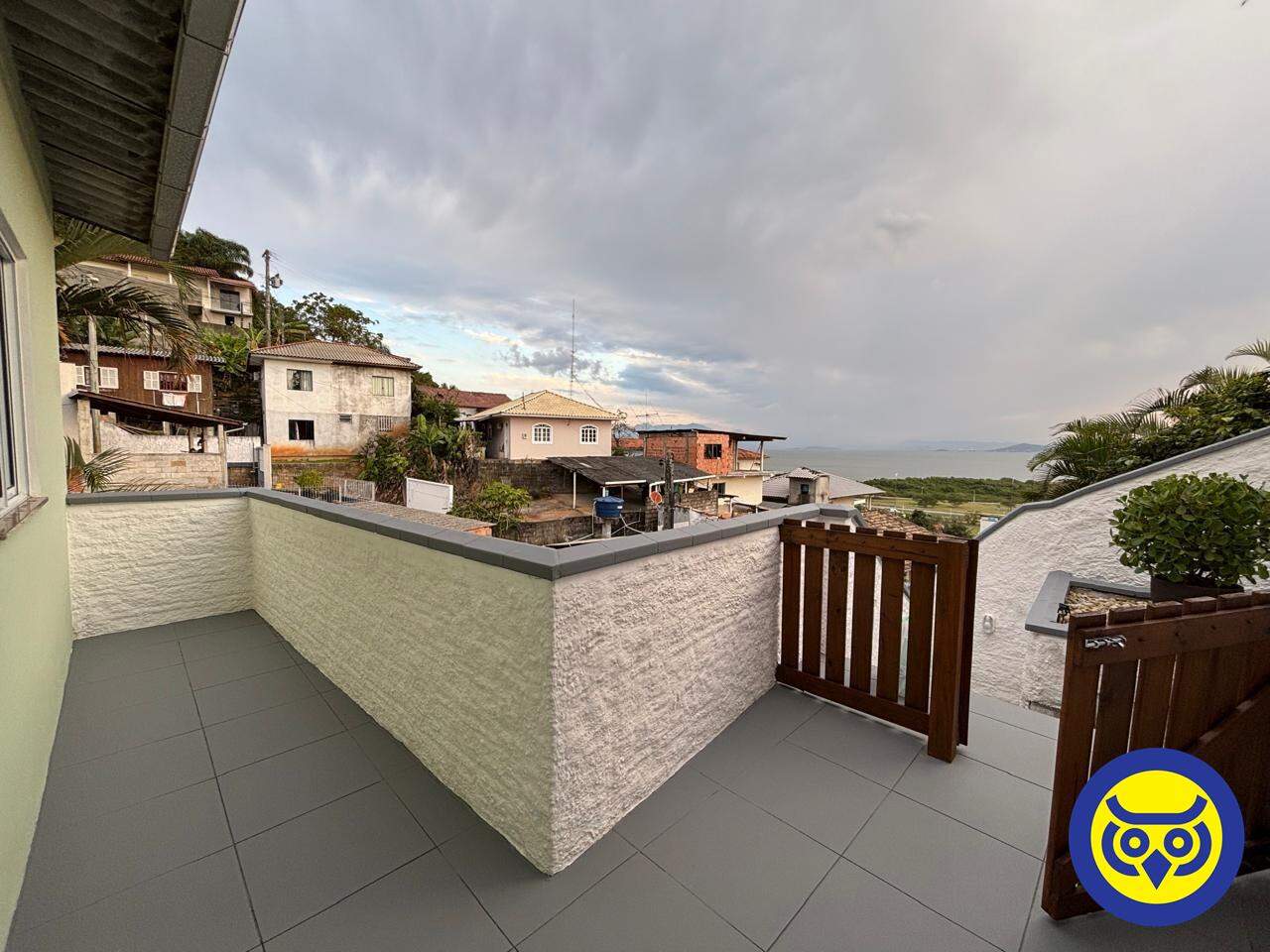Casa para aluguel no Saco Dos Limões: 