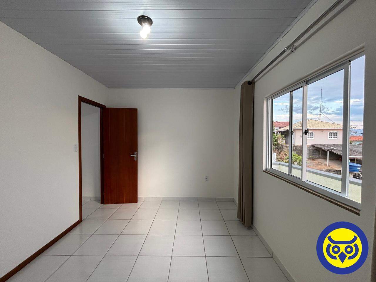 Casa para aluguel no Saco Dos Limões: 