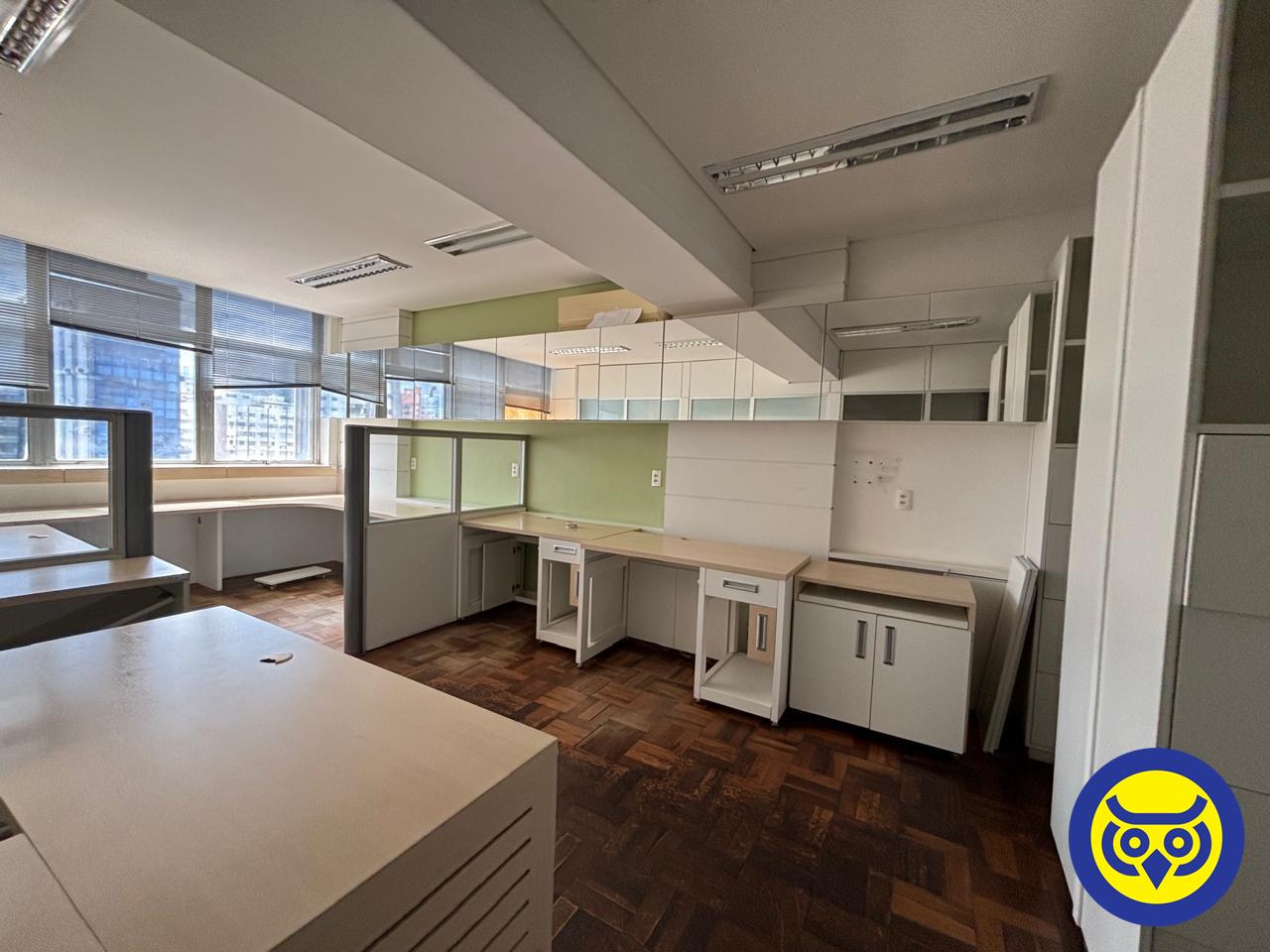 Sala para aluguel no Centro: