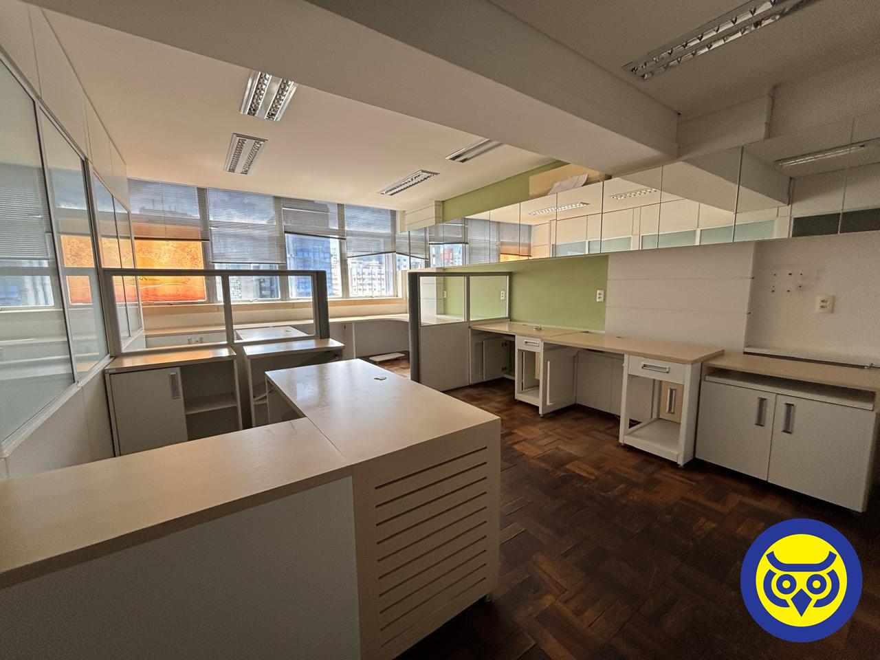 Sala para aluguel no Centro: