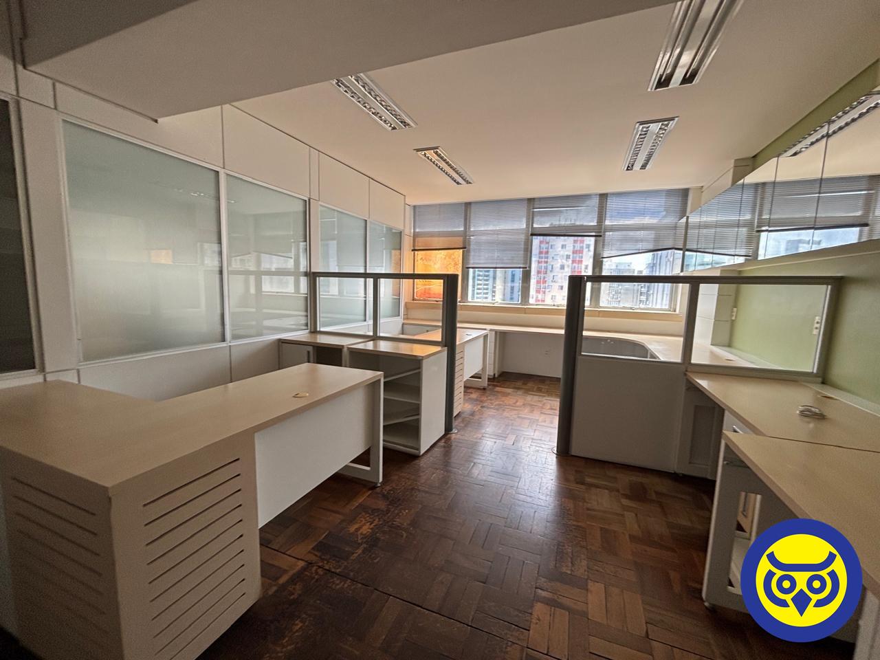 Sala para aluguel no Centro: