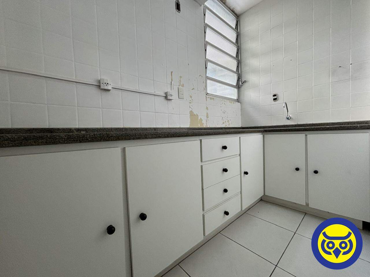 Sala para aluguel no Centro: 