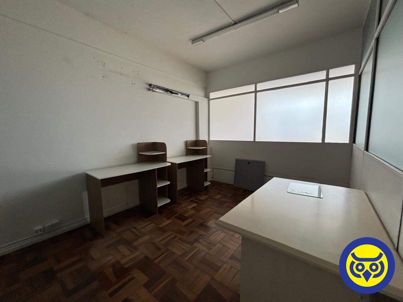 Sala para aluguel no Centro: 