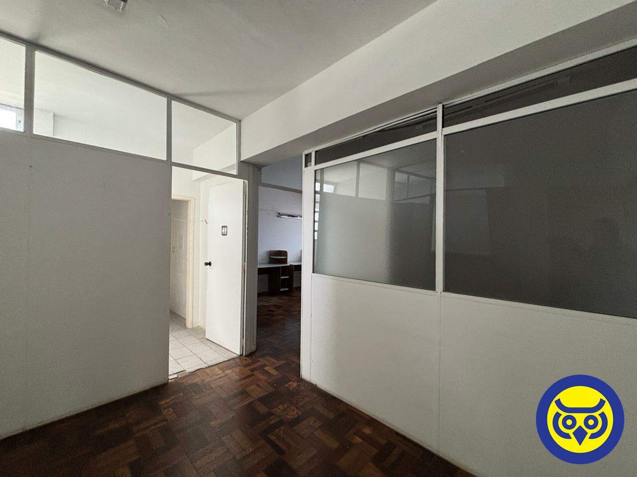 Sala para aluguel no Centro: 