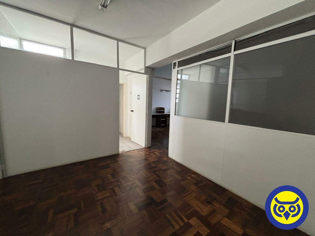 Sala para aluguel no Centro: 