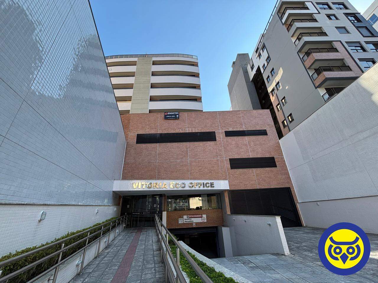 Sala para aluguel no Itacorubi: 
