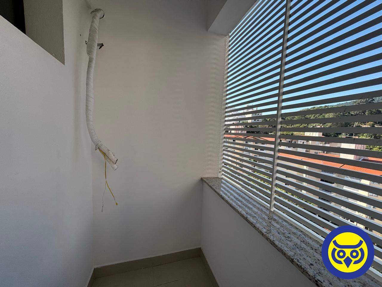 Sala para aluguel no Itacorubi: 