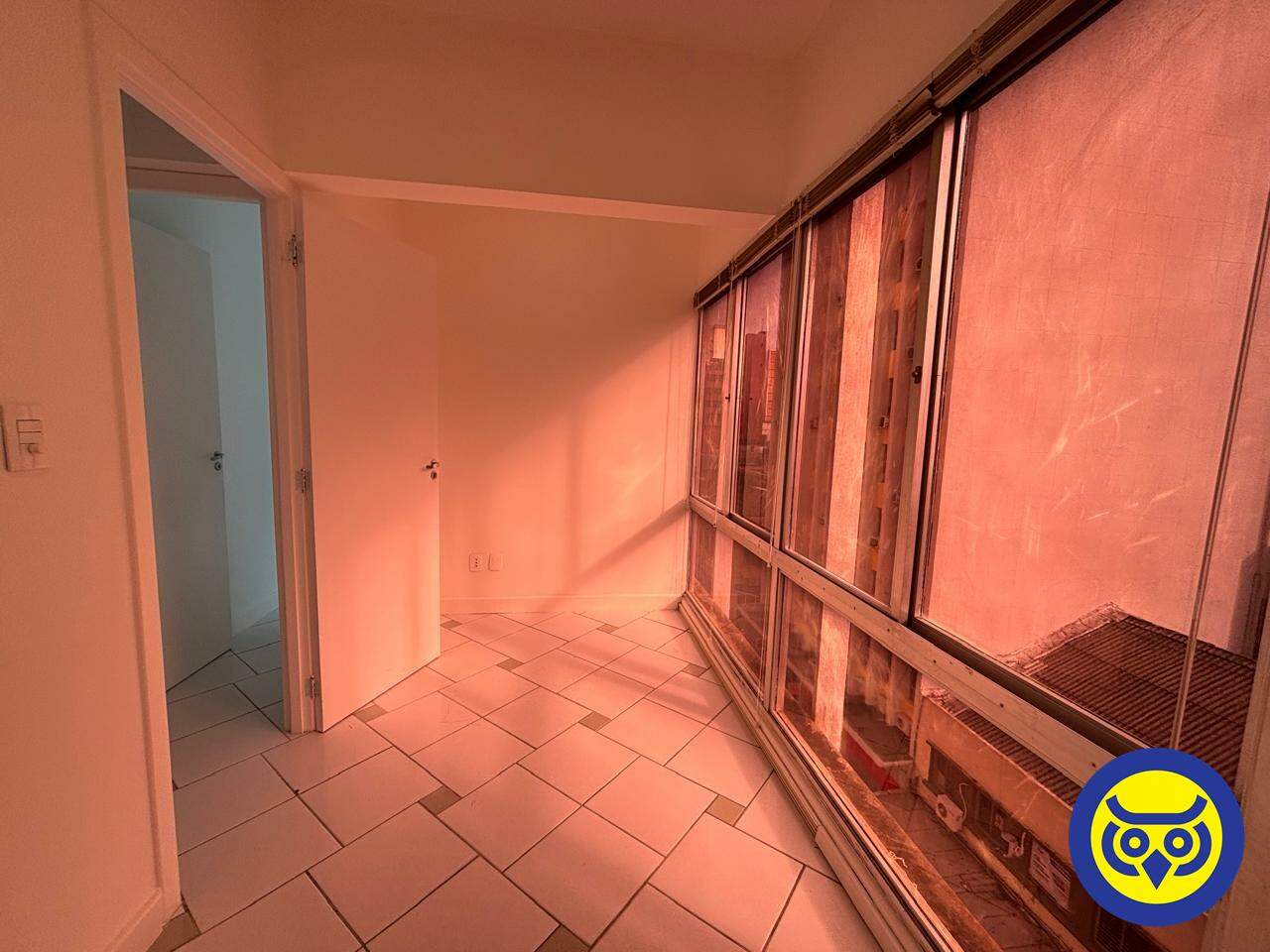 Sala para aluguel no Centro: 