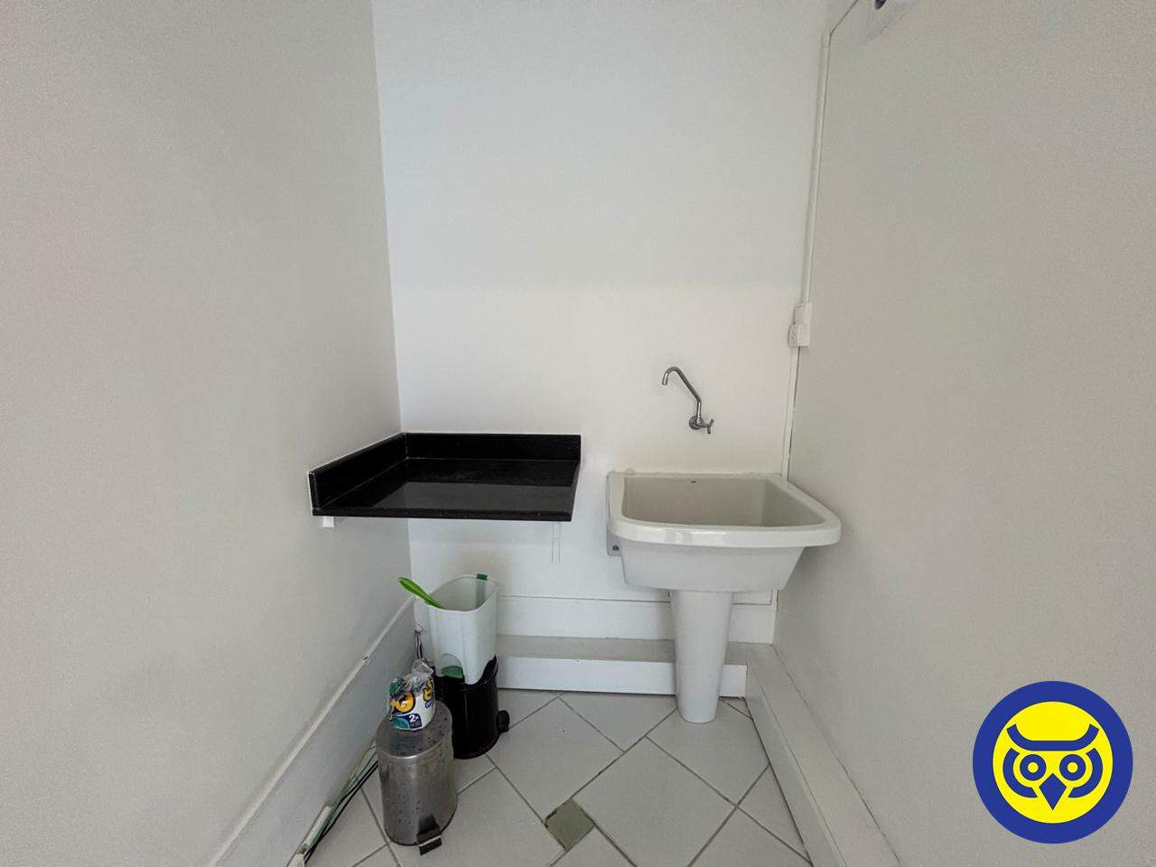 Sala para aluguel no Centro: 