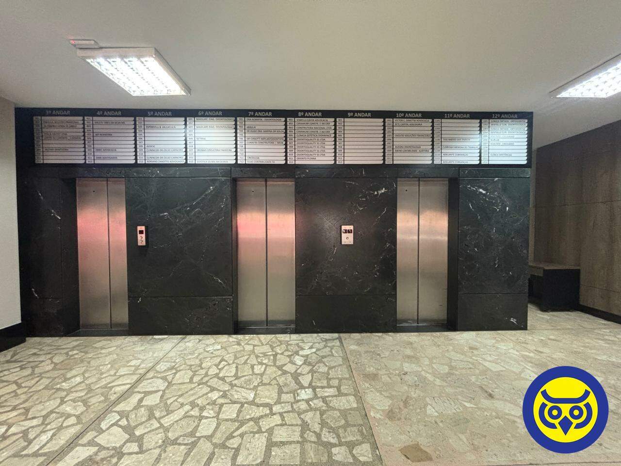 Sala para aluguel no Centro: 