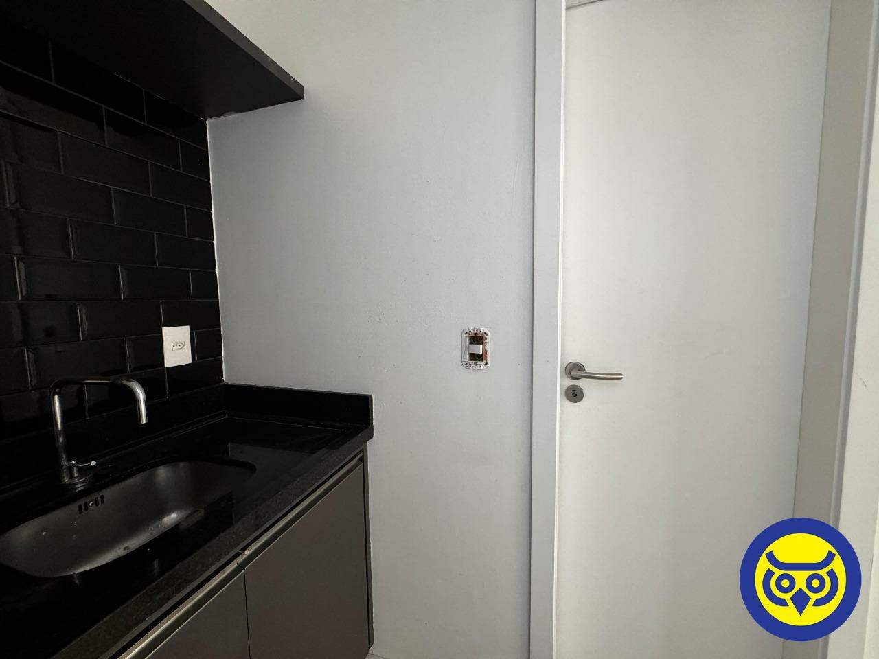 Sala para aluguel no Trindade: 