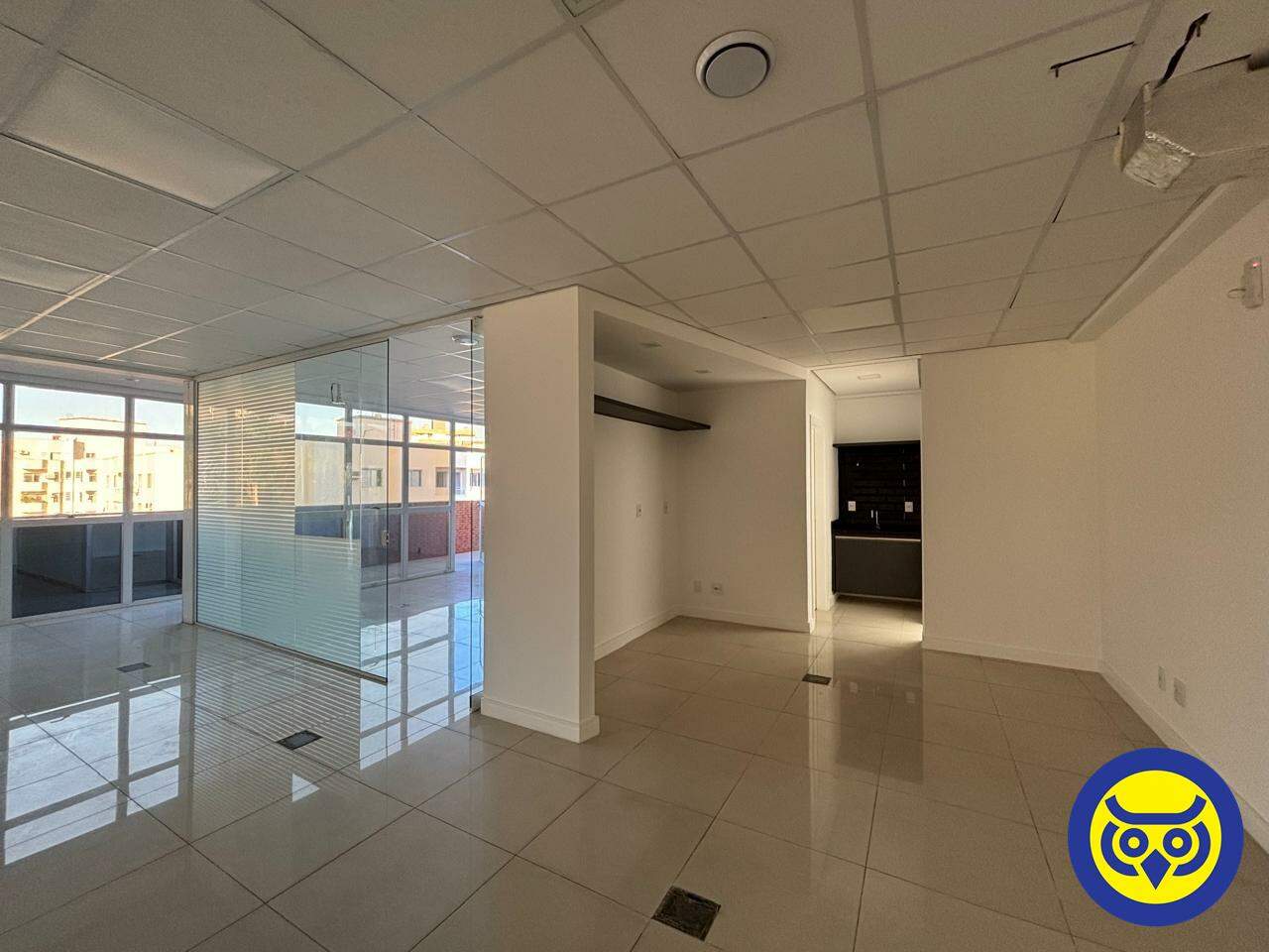 Sala para aluguel no Trindade: 