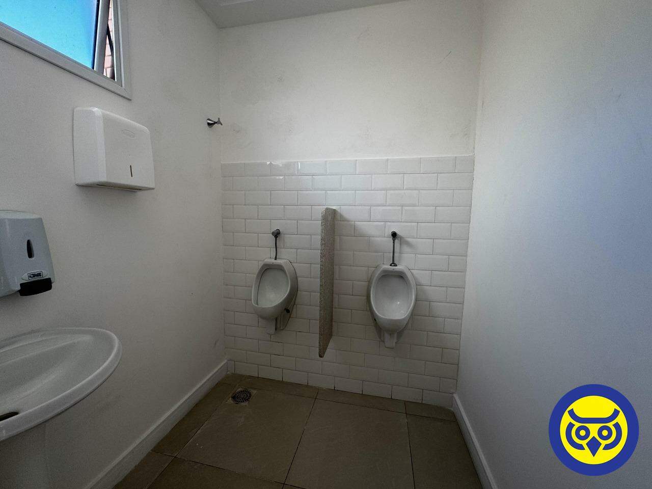 Sala para aluguel no Trindade: 
