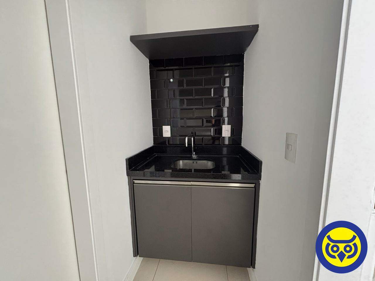 Sala para aluguel no Trindade: 