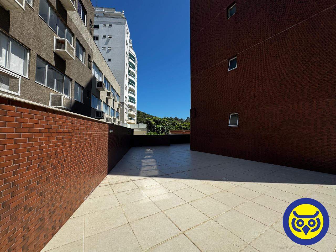 Sala para aluguel no Trindade: 