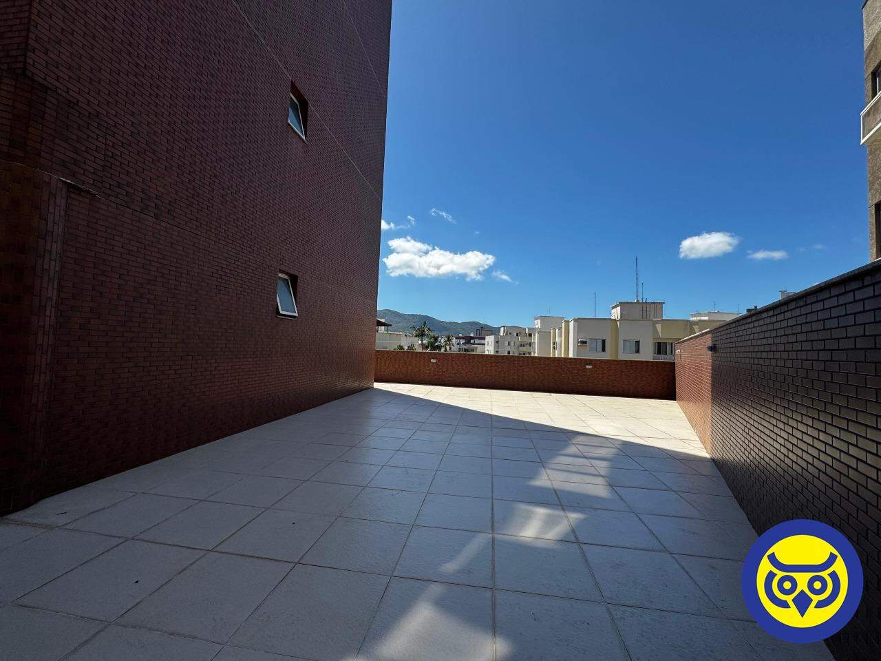 Sala para aluguel no Trindade: 