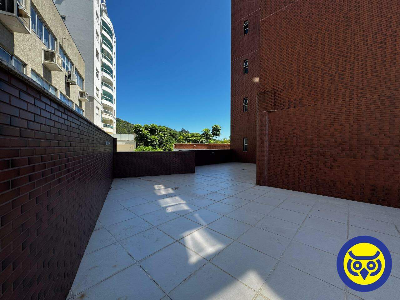 Sala para aluguel no Trindade: 