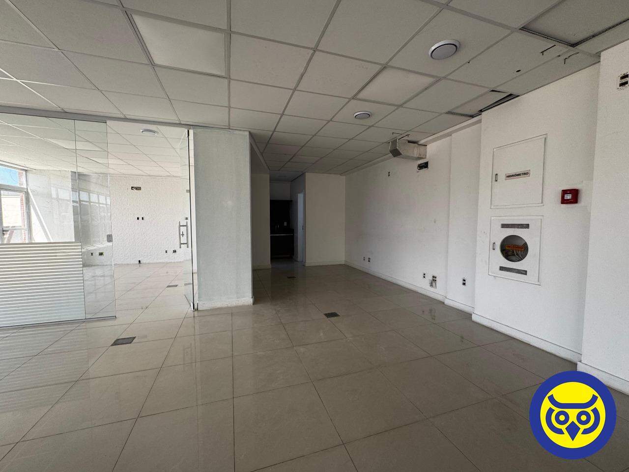 Sala para aluguel no Trindade: 