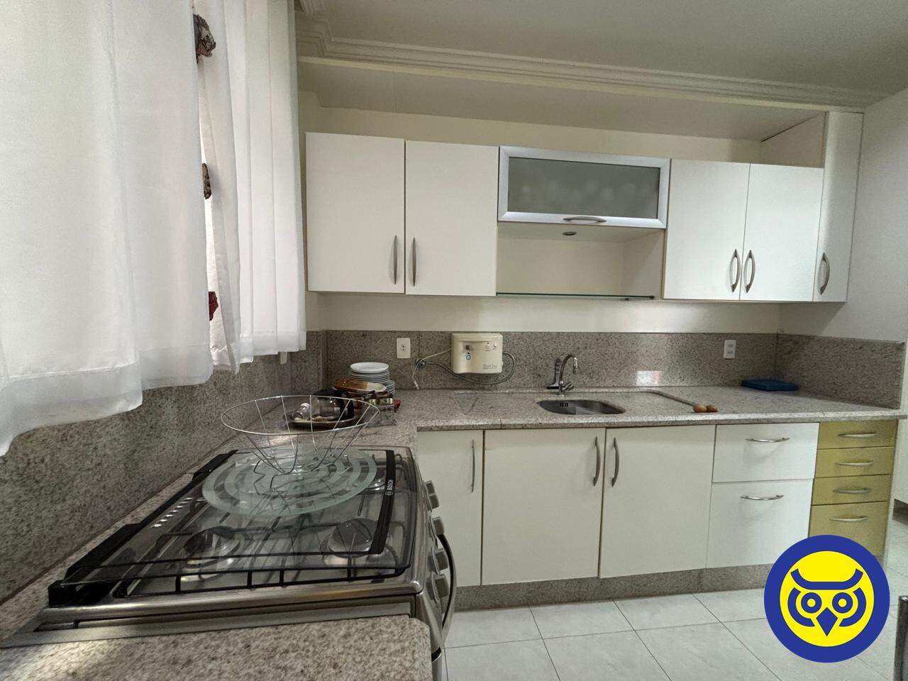 Apartamento para aluguel no Canto: 