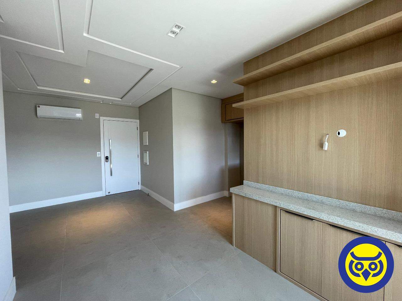 Apartamento para aluguel no Trindade: 