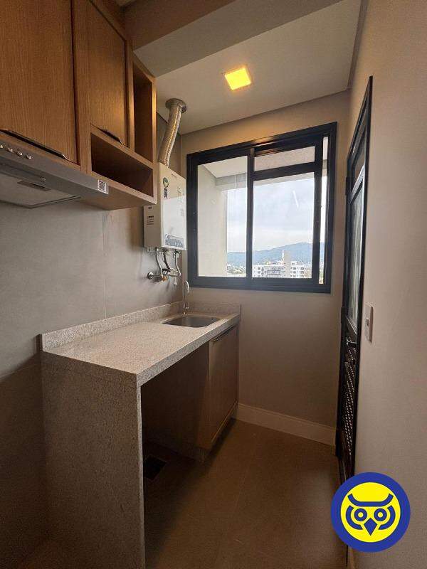 Apartamento para aluguel no Trindade: 