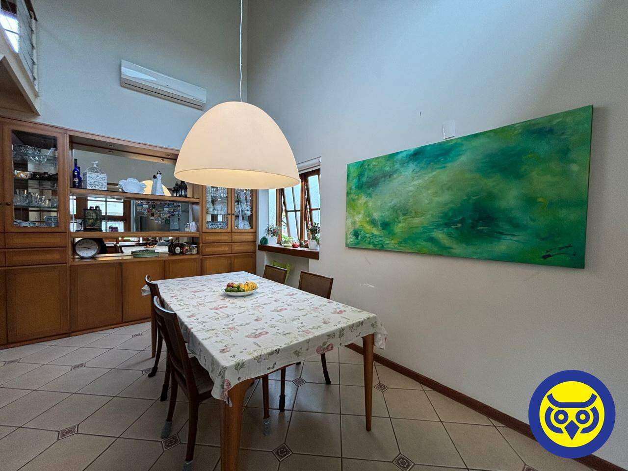 Casa para aluguel no Sambaqui: 