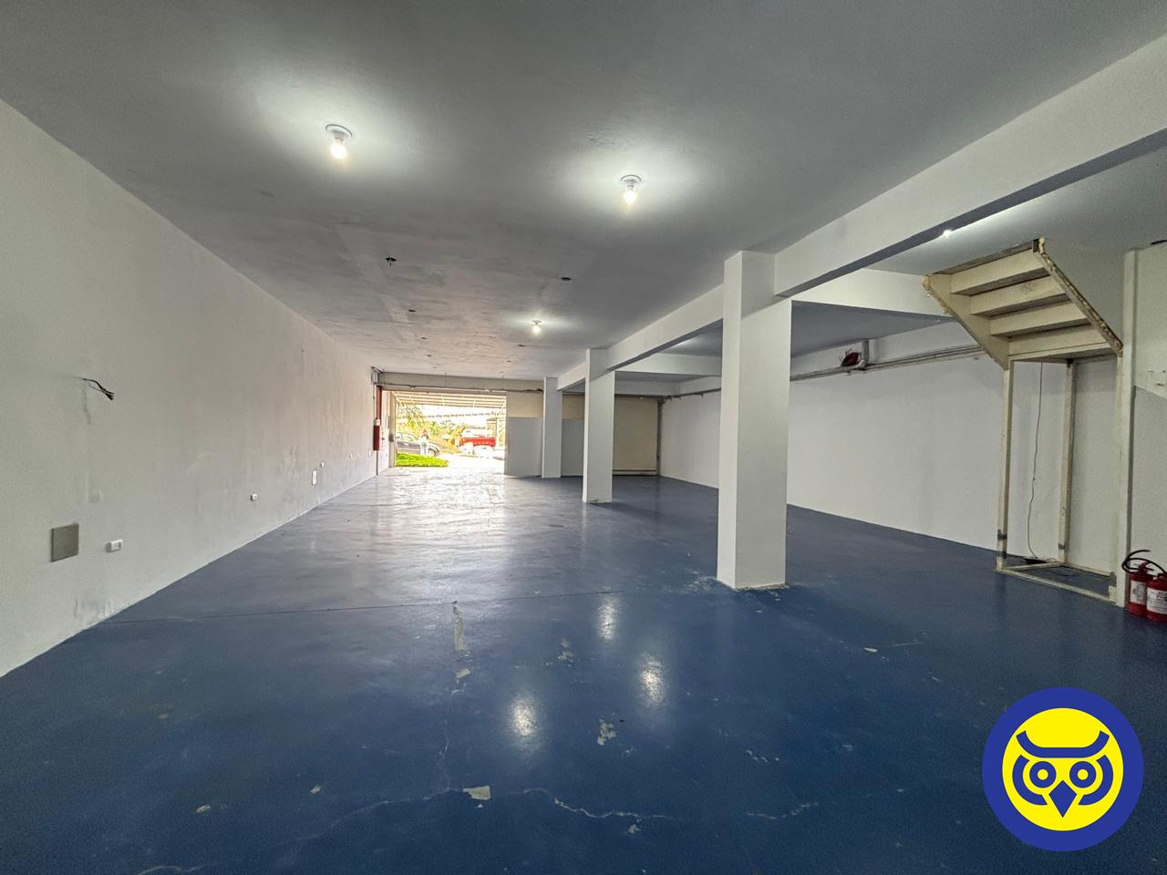 Loja para aluguel no Saco Grande: 