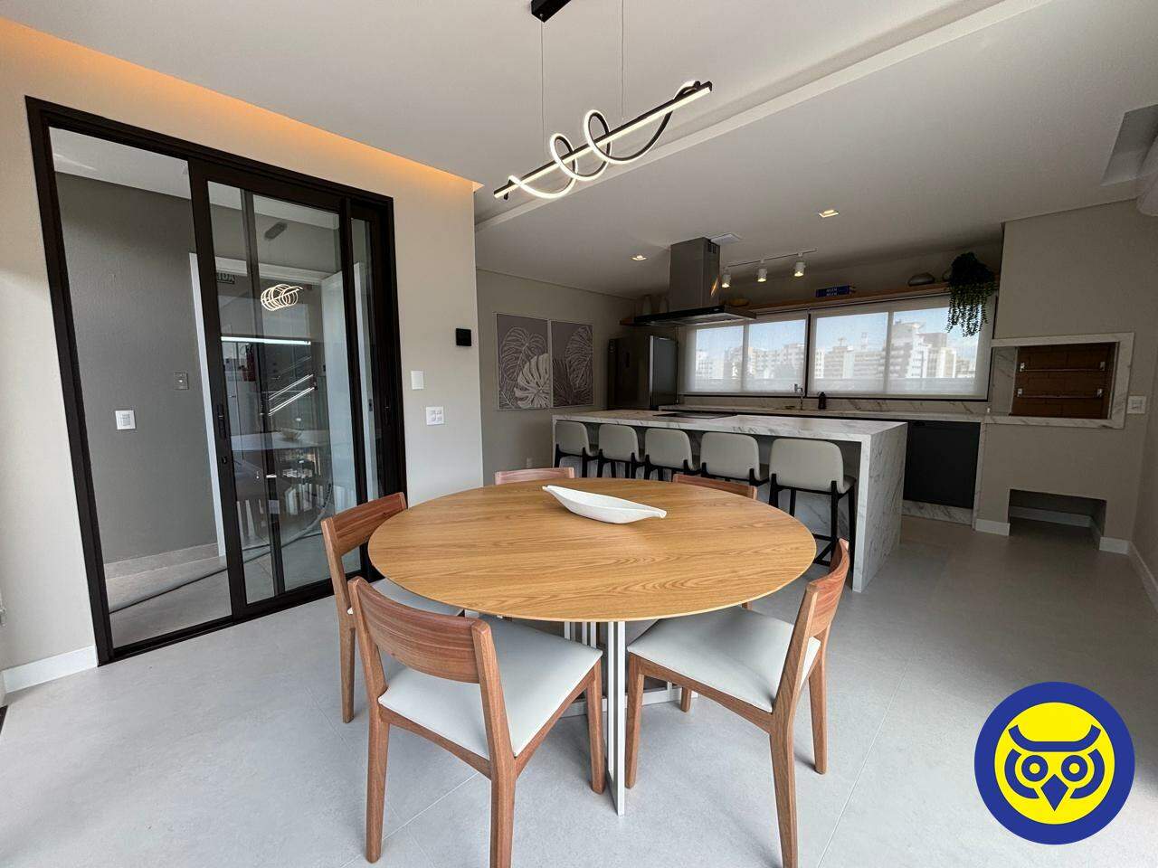 Apartamento para aluguel no Centro: 