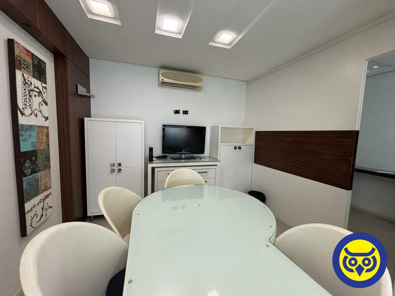 Salas/Conjuntos para aluguel no Centro: 