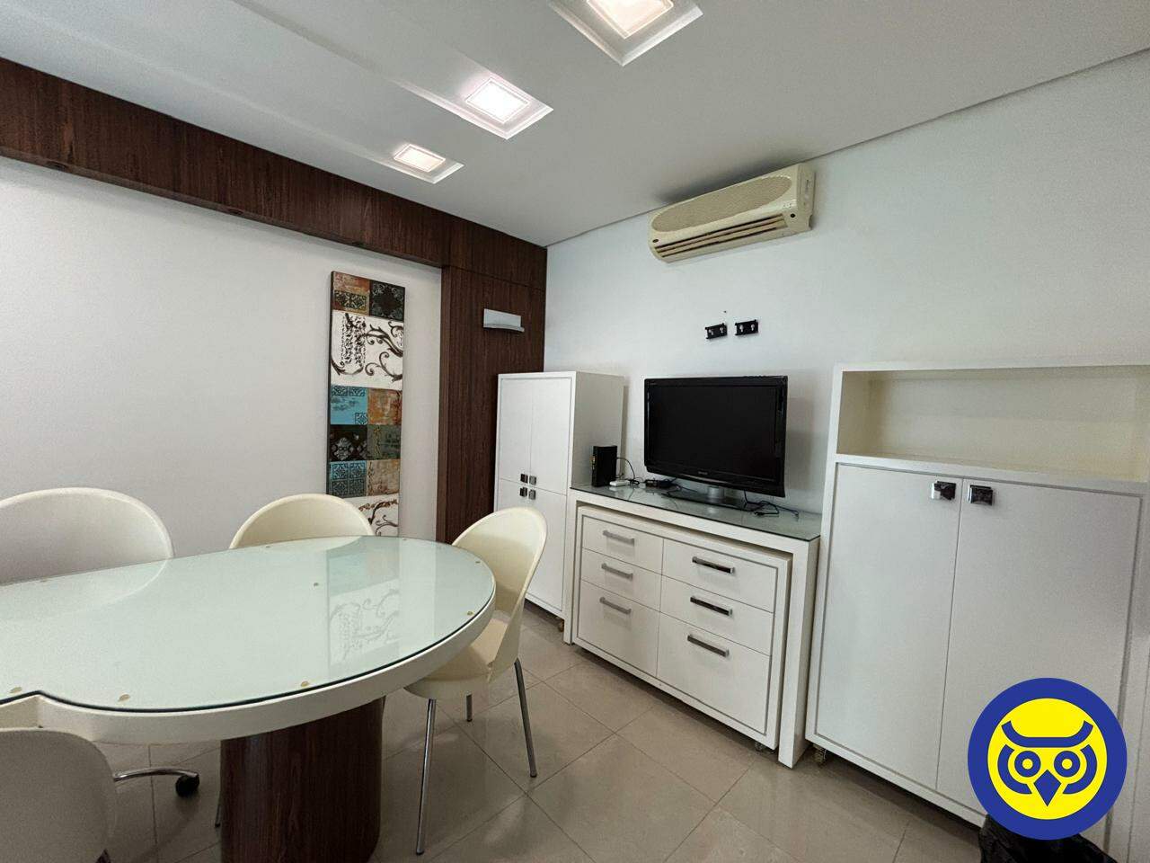 Salas/Conjuntos para aluguel no Centro: 