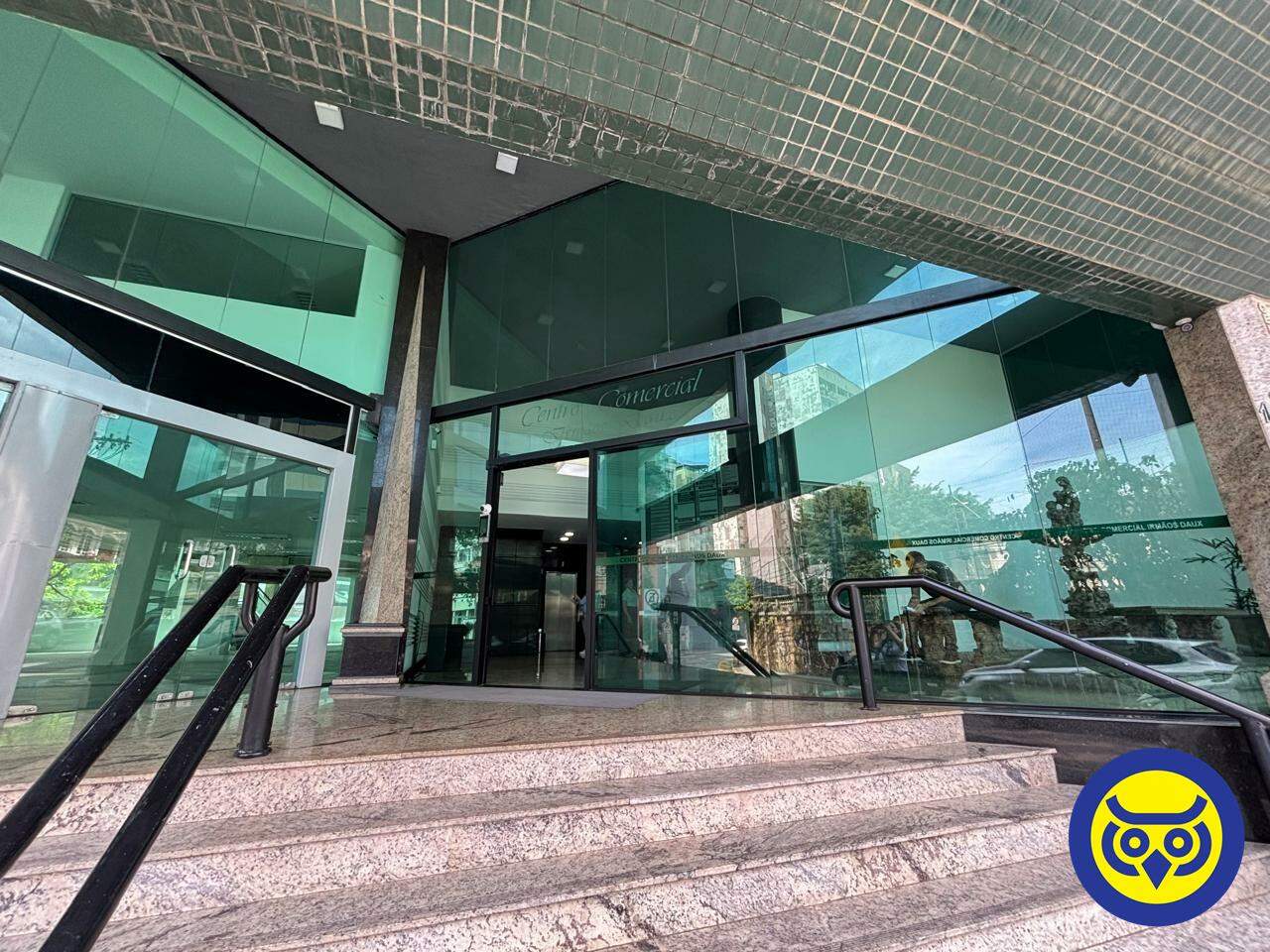 Salas/Conjuntos para aluguel no Centro: 