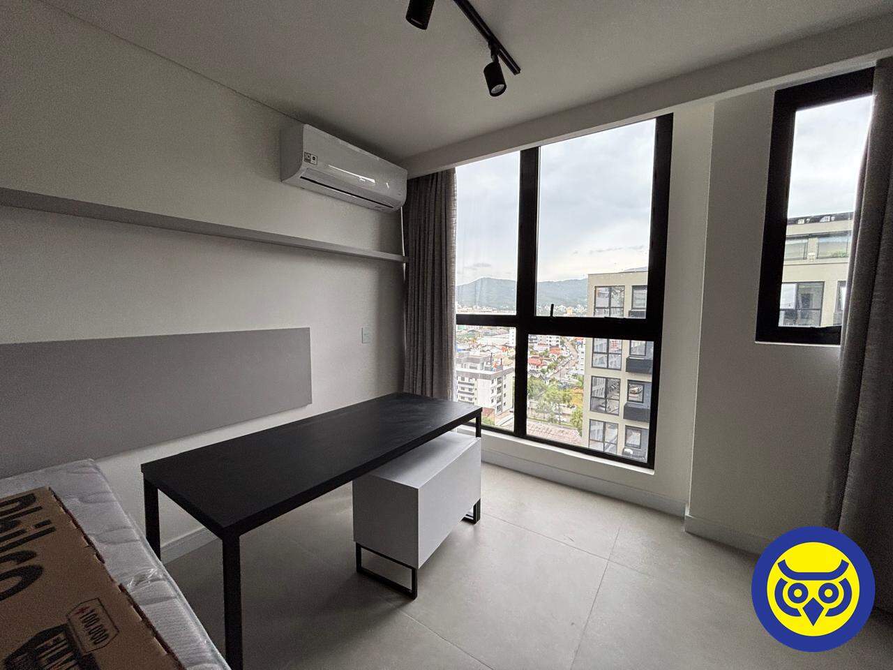 Apartamento para aluguel no Trindade: 