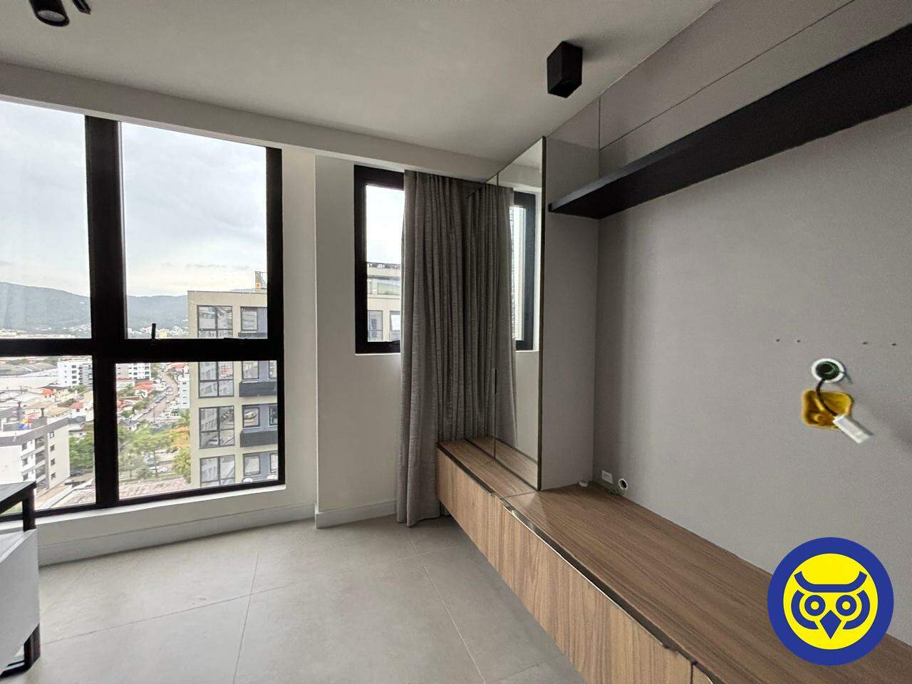 Apartamento para aluguel no Trindade: 