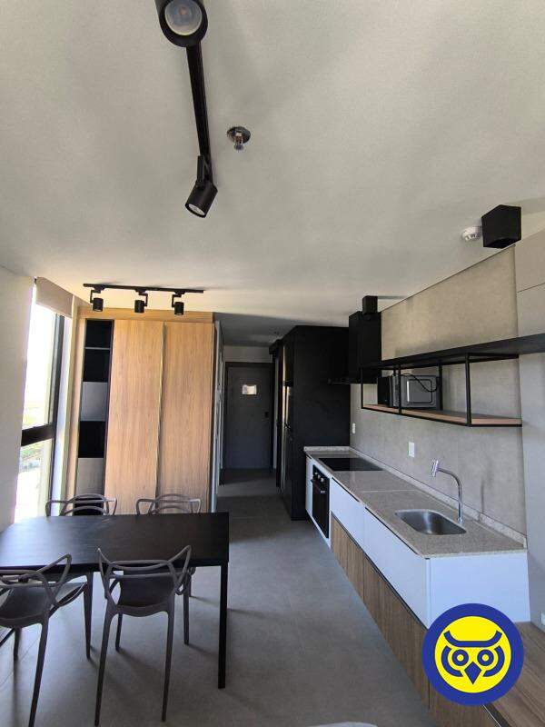 Apartamento para aluguel no Trindade: 