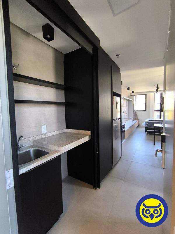 Apartamento para aluguel no Trindade: 