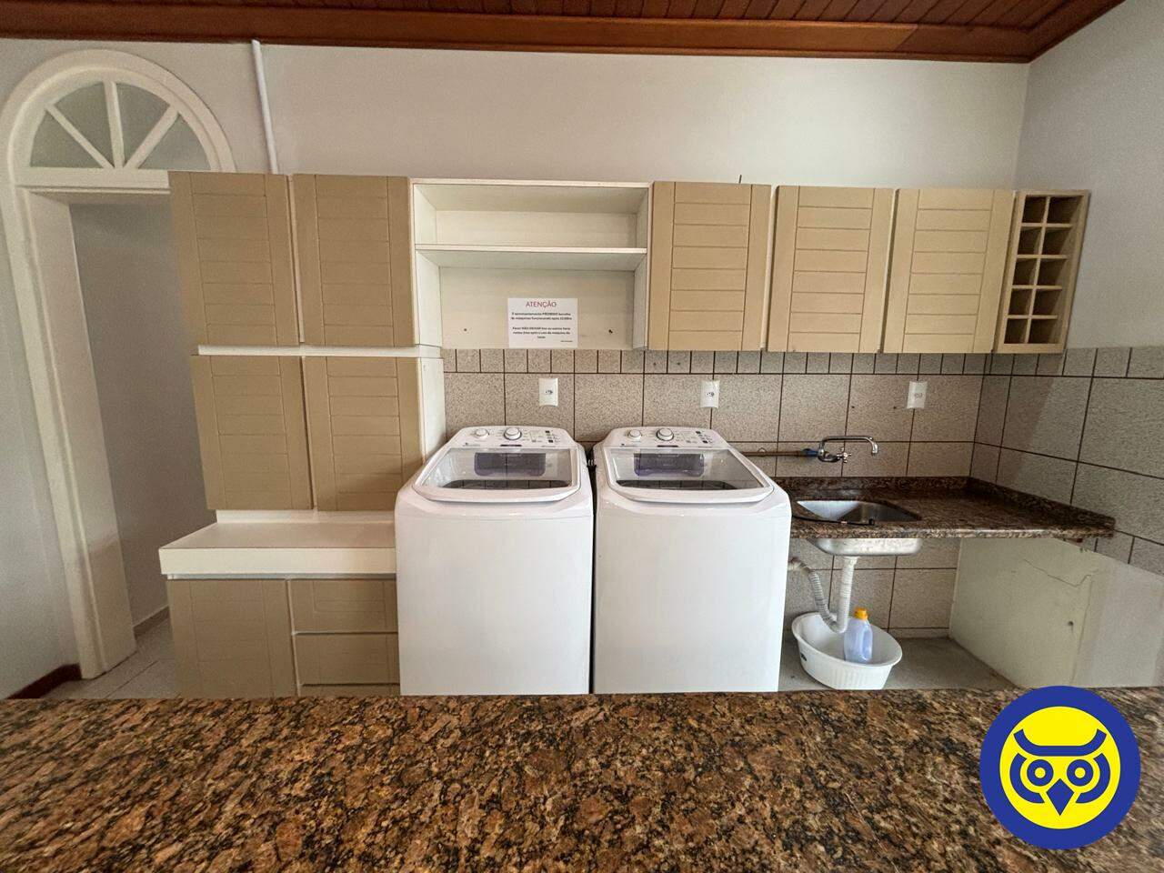 Kitnet para aluguel no Trindade: 