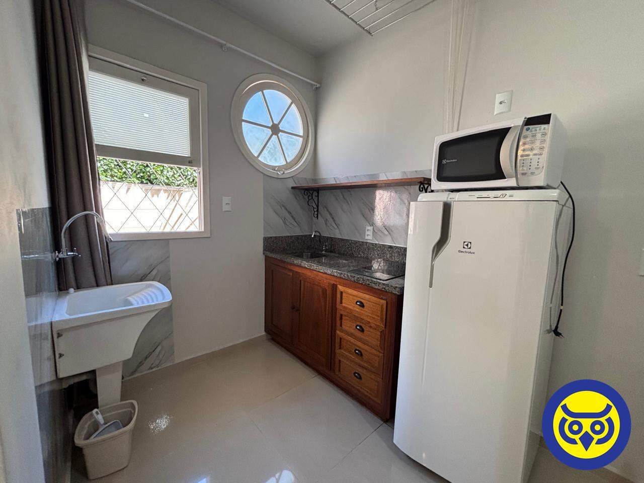 Kitnet para aluguel no Trindade: 