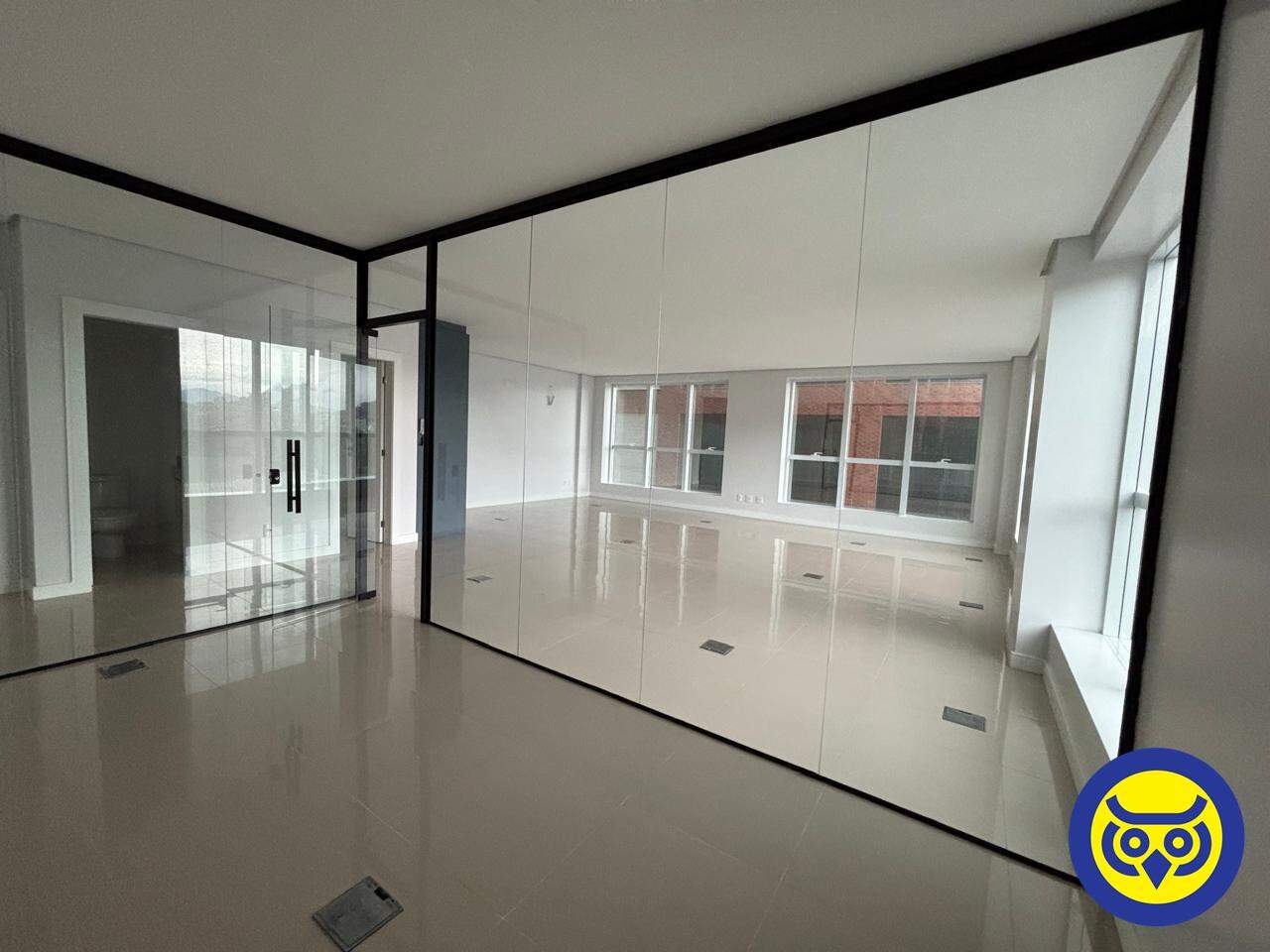 Salas/Conjuntos para aluguel no Trindade: 